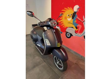 VESPA GTS 300 SUPER