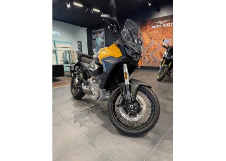MOTO GUZZI STELVIO