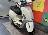 VESPA PRIMAVERA 125